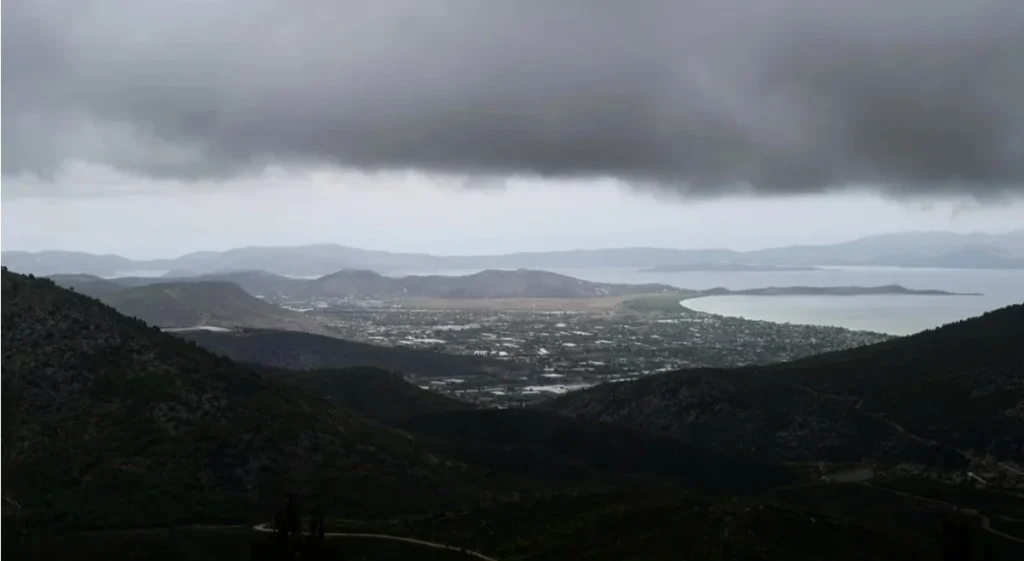 Καιρός: Νεφώσεις σε όλη τη χώρα αύριο (28/11)