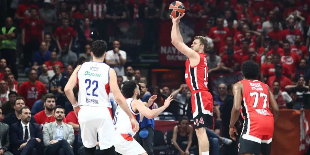 Euroleague: Ο Ολυμπιακός «κοντράρεται» στην Τουρκία με την Αναντολού Εφές