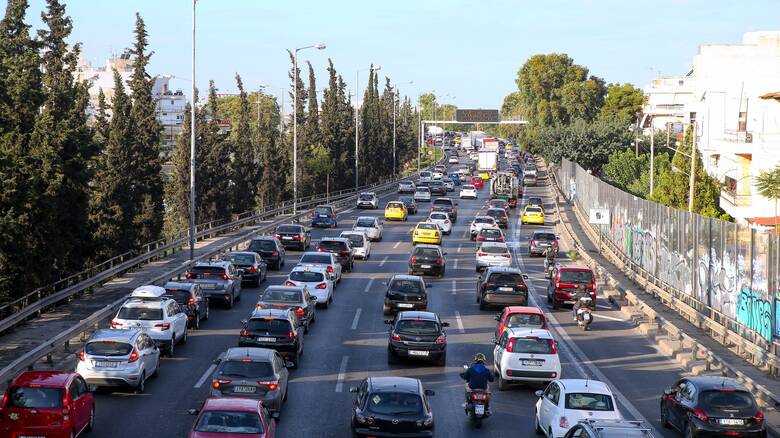 Αυξημένη η κίνηση στους δρόμους της Αττικής – Στο «κόκκινο» ο Κηφισός (χάρτης)