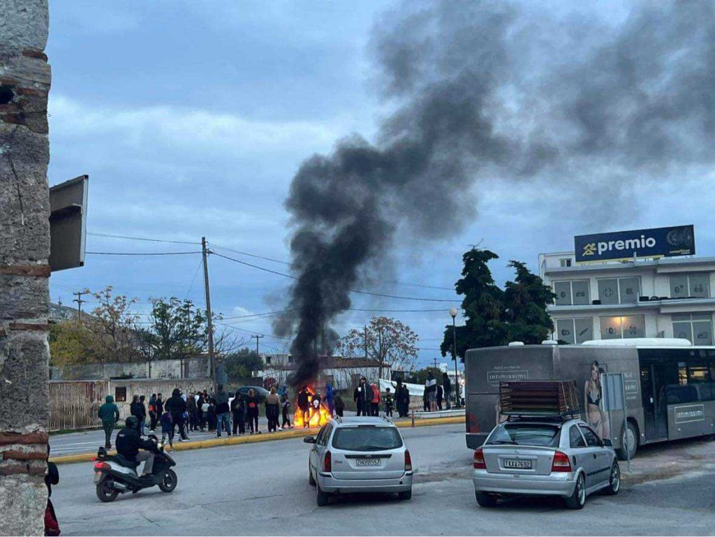 Ταραχές από ομάδα Ρομά στις Καμάρες στην Χαλκίδα (φωτό-βίντεο)