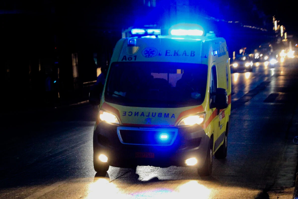 Χαλάνδρι: Επίθεση από έξι άτομα δέχτηκε ο 33χρονος που πήγε στο νοσοκομείο με μαχαιριά – Του άρπαξαν χρήματα και κινητό