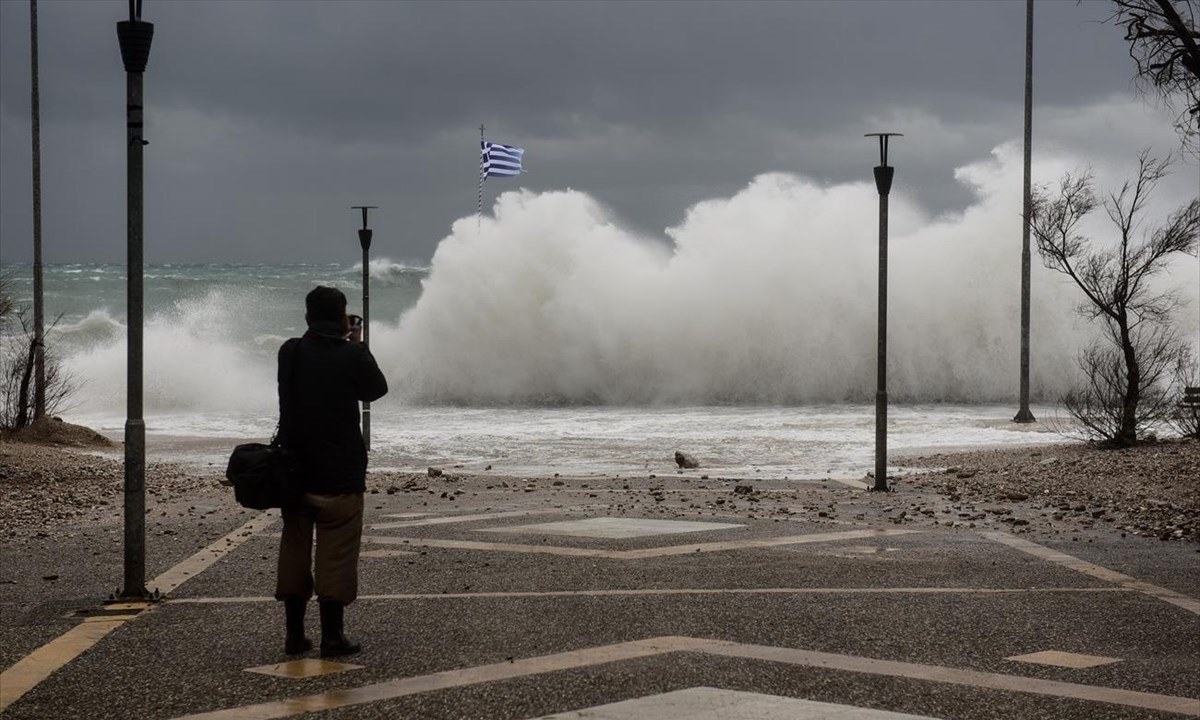 Συστάσεις της Πολιτικής Προστασίας ενόψει της κακοκαιρίας «Μπάρμπαρα»