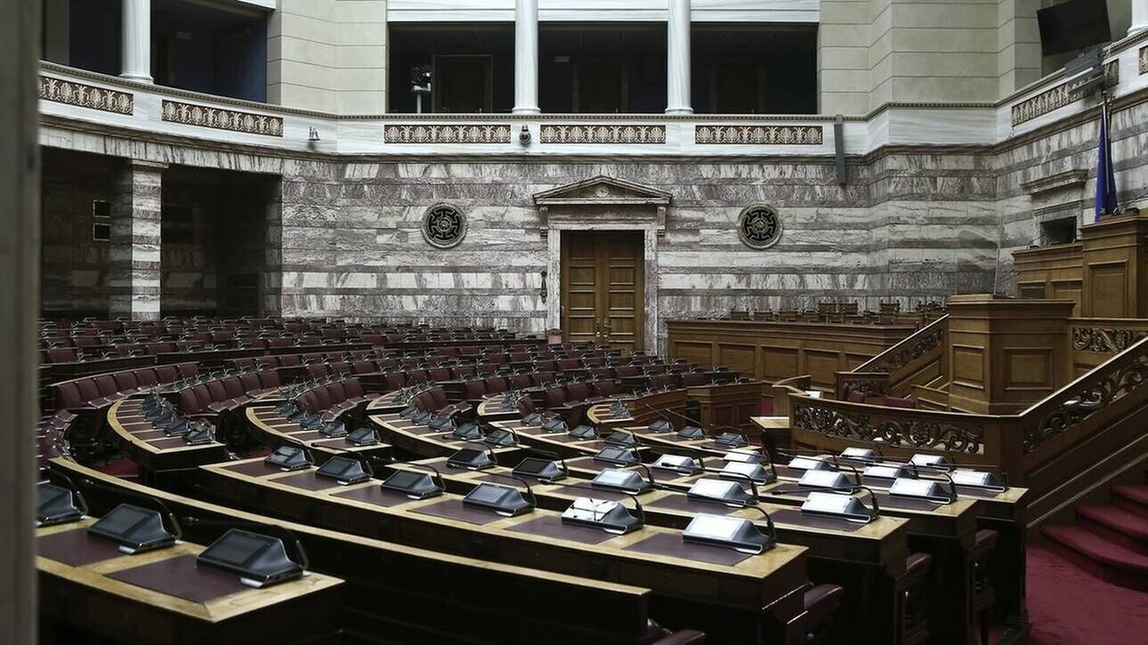 Στην Επιτροπή Θεσμών και Διαφάνειας το έγκλημα στα Τέμπη