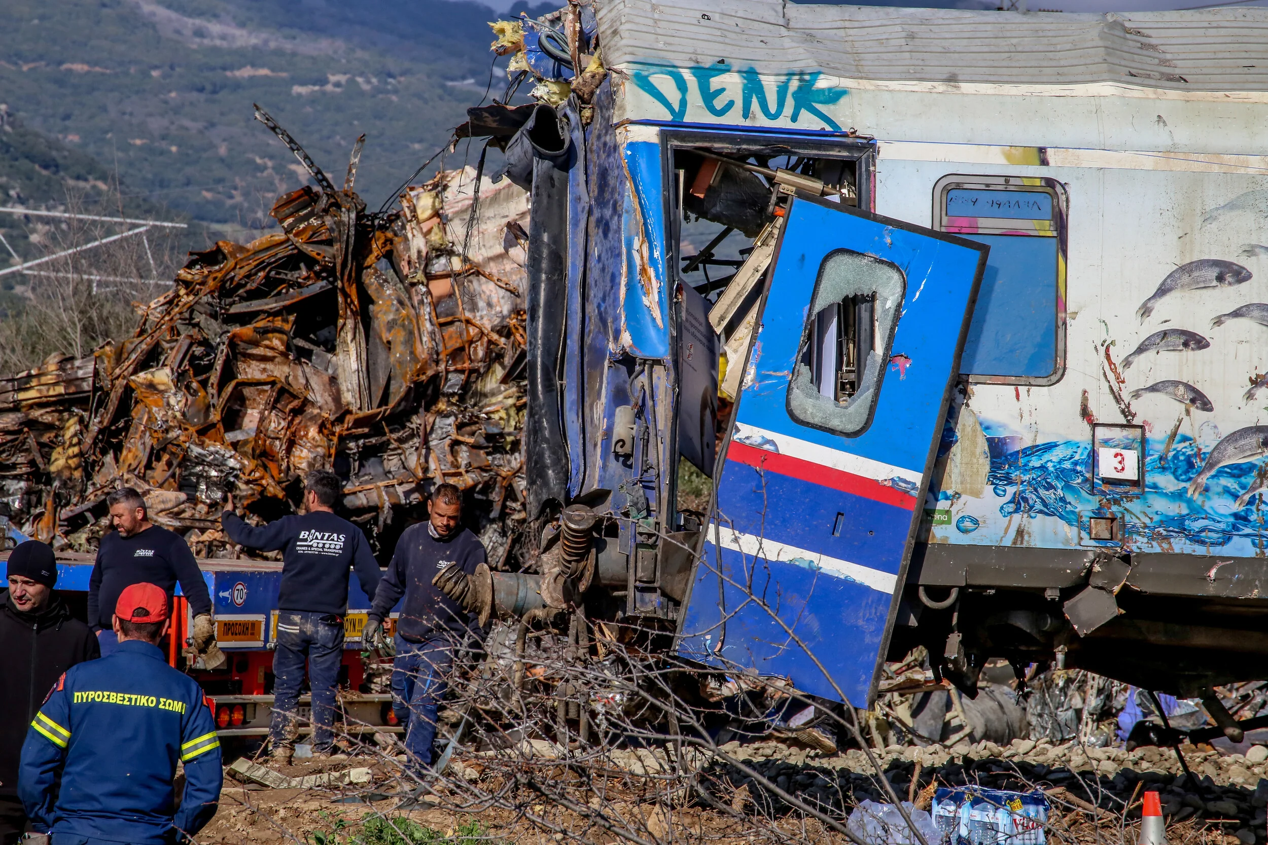 Μαζικό έγκλημα στα Τέμπη: Αναβαθμίζεται η έρευνα – Θα ανατεθεί σε ειδικό εφέτη ανακριτή