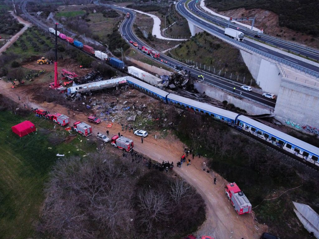 Ξεσπά αδερφός θύματος της μαζικής «σφαγής» στα Τέμπη: «Θα ρωτήσουμε εμείς για τον Βάιο, όταν και όπως πρέπει»