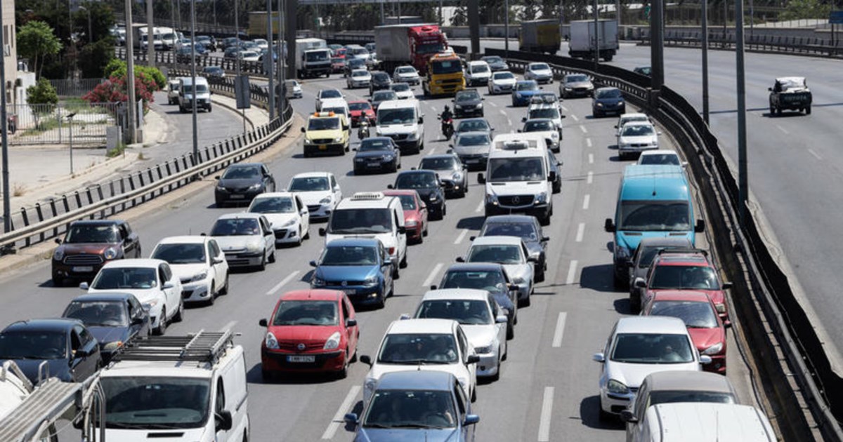 Ουρές χιλιομέτρων στον Κηφισό λόγω σοβαρού τροχαίου