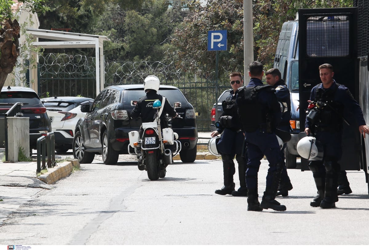 Στην Ευελπίδων οι δύο συλληφθέντες για τη δολοφονία του Γ.Καραϊβάζ