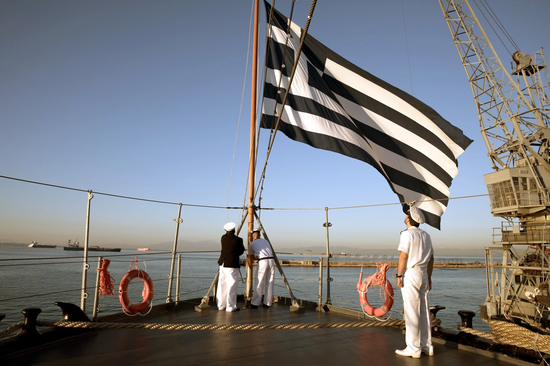 Πώς θα ψηφίσουν οι ναυτικοί στις εκλογές;