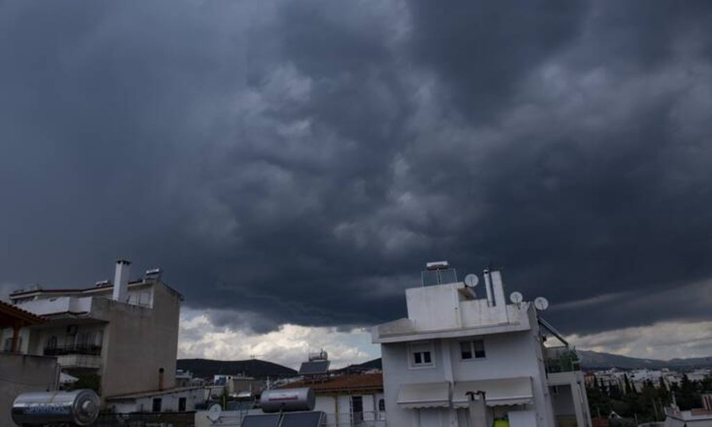 Με νεφώσεις και βροχές το σημερινό σκηνικό του καιρού – Αναλυτικά η πρόγνωση της ΕΜΥ