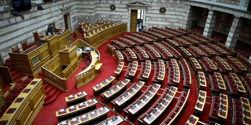 Δύο αδέρφια διεκδικούν την είσοδο στη Βουλή με διαφορετικά κόμματα (φωτό)