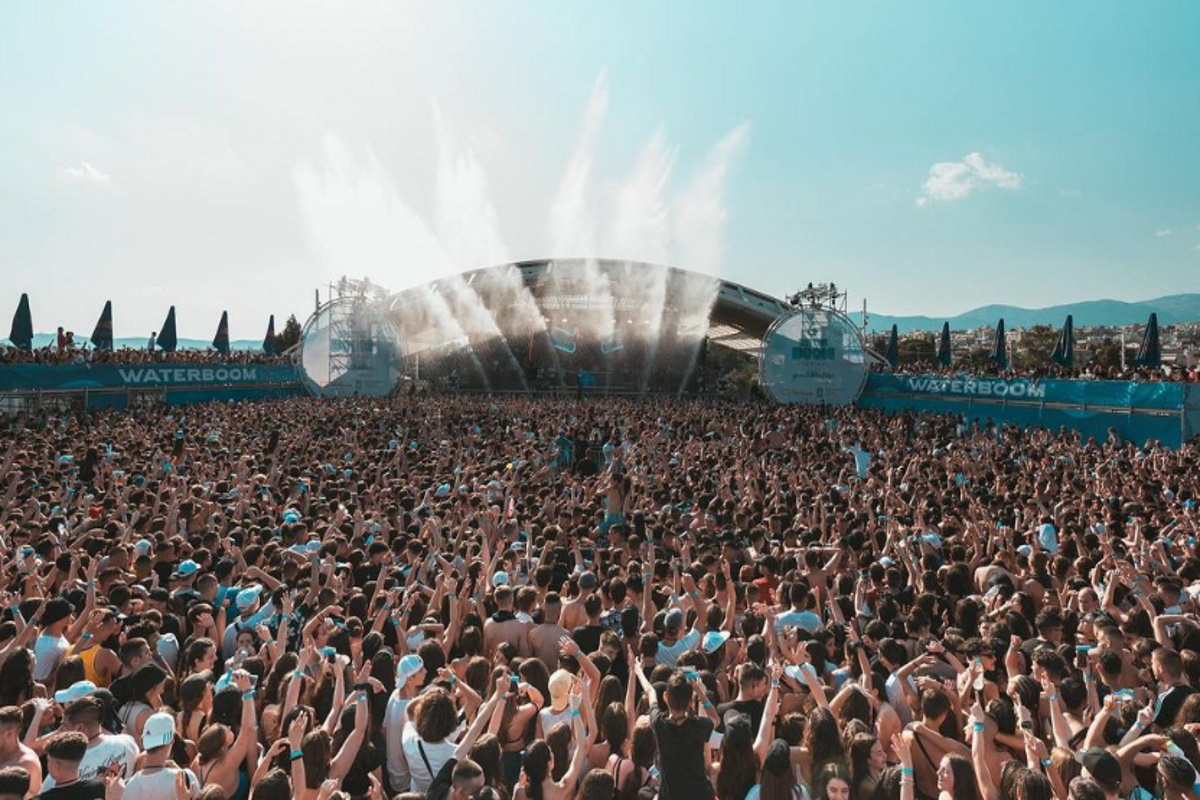 Νέες φωτογραφίες από το ποδοπάτημα στο Waterboom Festival: Έφηβη με τραύματα σε χέρια και πόδια