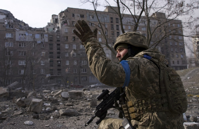 Κίεβο: «Μεταφέραμε στρατεύματα στις θέσεις που έχουμε καταλάβει για να τις υπερασπιστούμε»