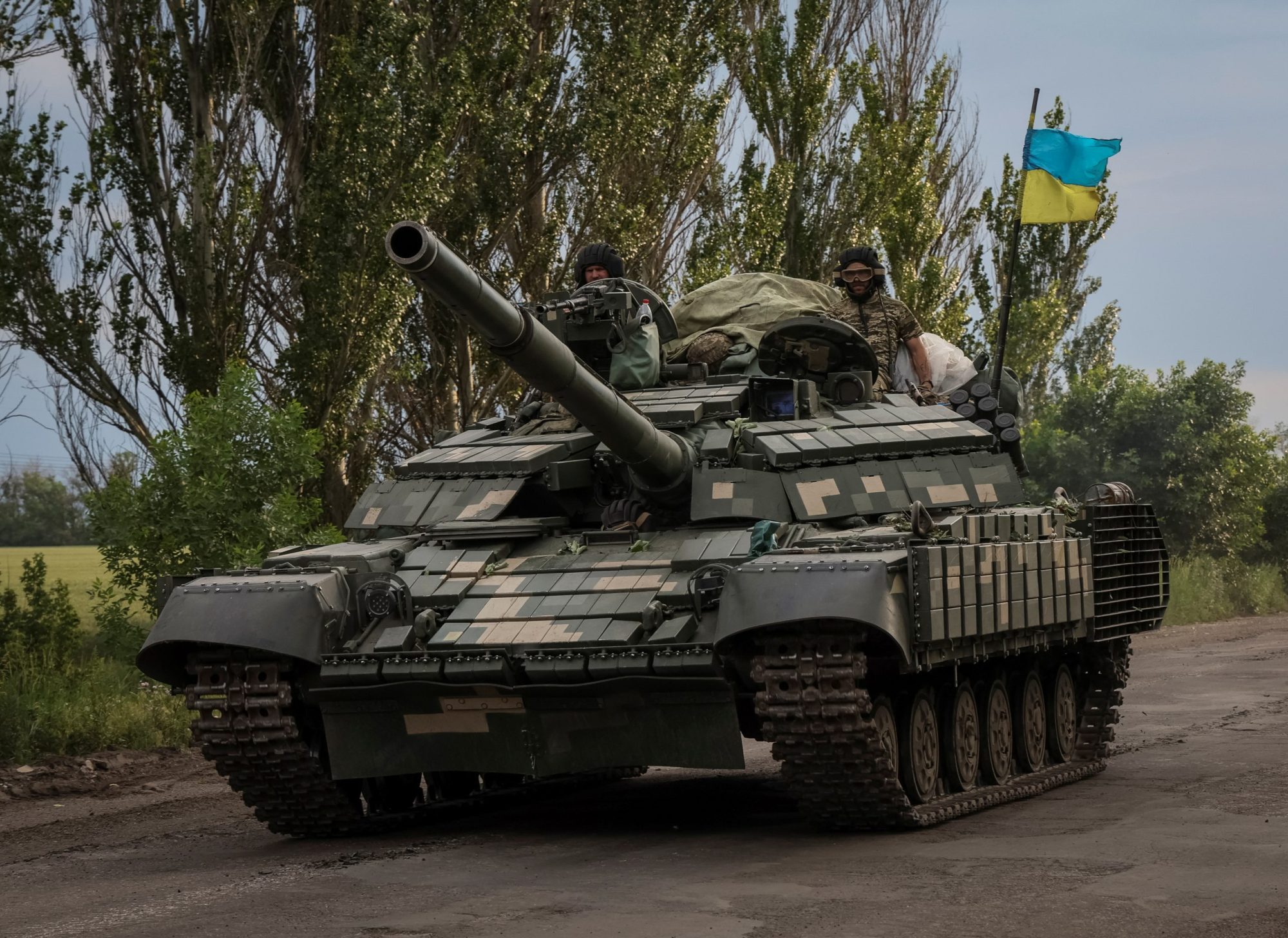 Να τελειώσει ο πόλεμος με οποιοδήποτε κόστος θέλει ένας στους τρεις Ουκρανούς