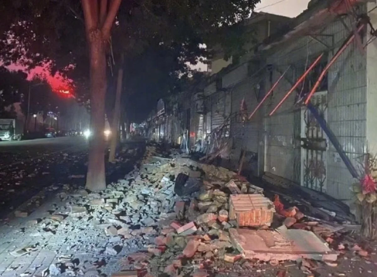 Σεισμική δόνηση 5,4 Ρίχτερ στην ανατολική Κίνα: Τουλάχιστον 21 τραυματίες – Κατέρρευσαν πάνω από 100 κτίρια (βίντεο)