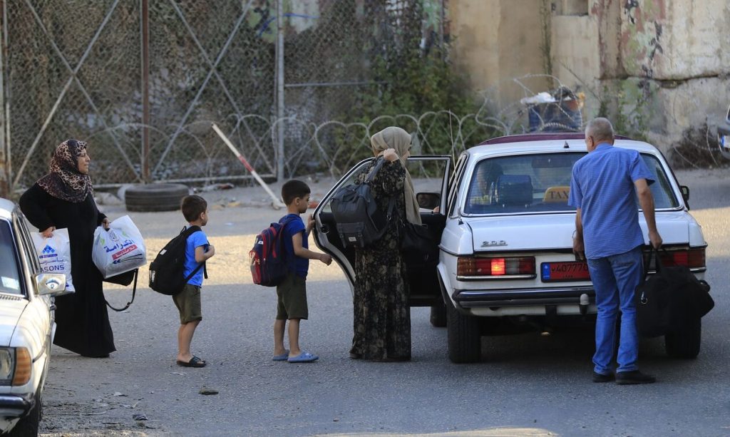 Αιματοκύλισμα στη Μέση Ανατολή: Άρον άρον οι Παλαιστίνιοι εγκαταλείπουν τα σπίτια τους (φωτό)