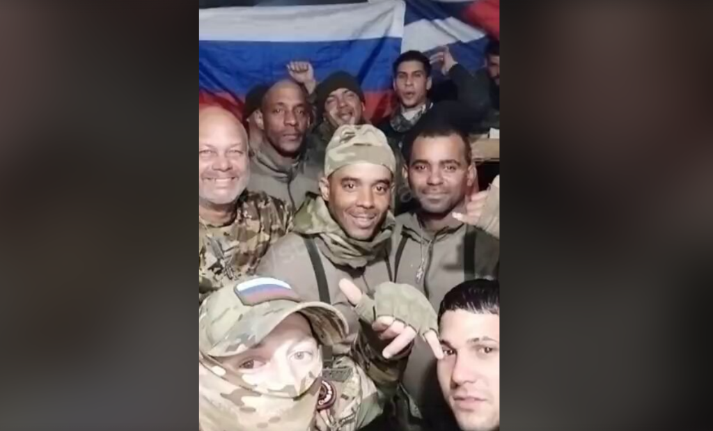 Κουβανοί εθελοντές κατατάσσονται μαζικά στον ρωσικό Στρατό και πολεμούν στην Ουκρανία