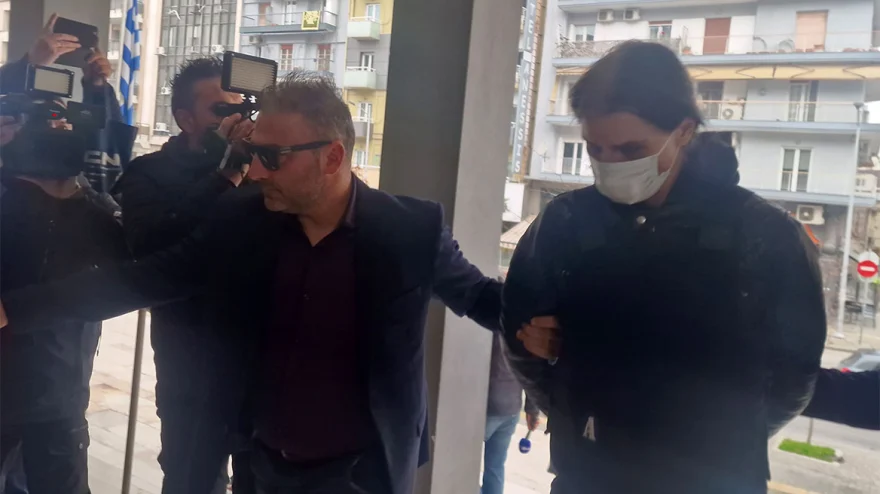 Θεσσαλονίκη: Στα δικαστήρια ο Νορβηγός που δολοφόνησε τον αστυνομικό (φωτο)