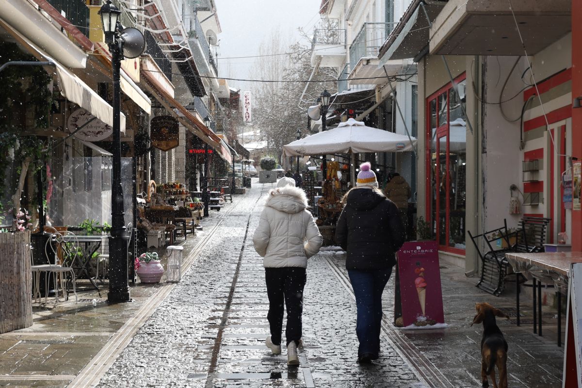 Καιρός: Έρχεται κακοκαιρία ξανά από την Κυριακή – Με βροχές και κρύο