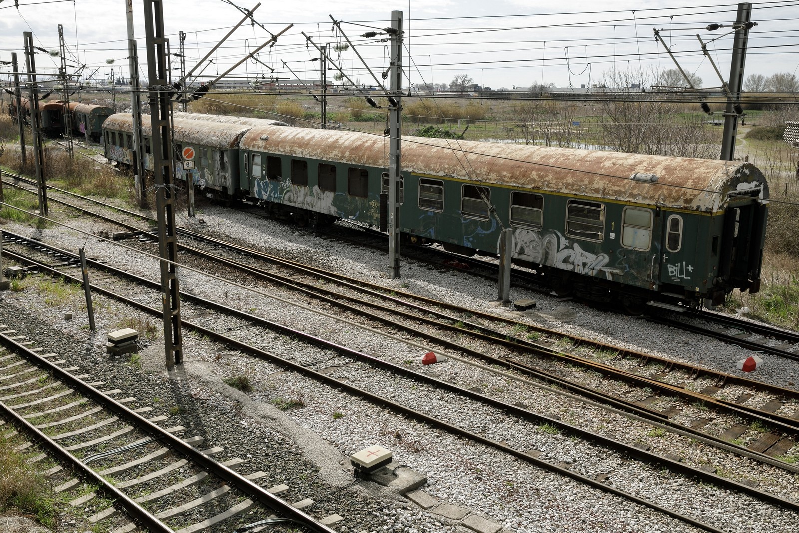 Ποινική δίωξη σε 8 στελέχη του ΟΣΕ για τις συμβάσεις που αφορούν τη συντήρηση τρένων και σιδηροδρομικού δικτύου