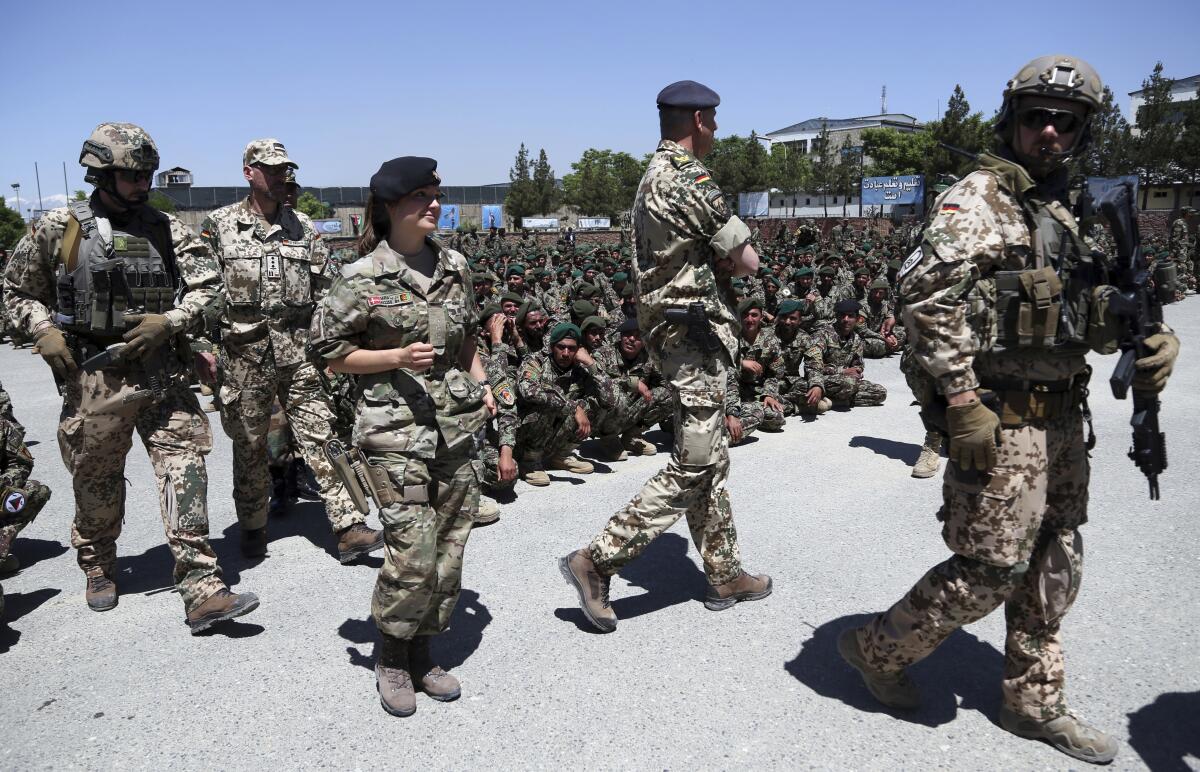 Ευρωπαϊκή Ένωση: Εξετάζεται η αποστολή στρατευμάτων στη Ράφα