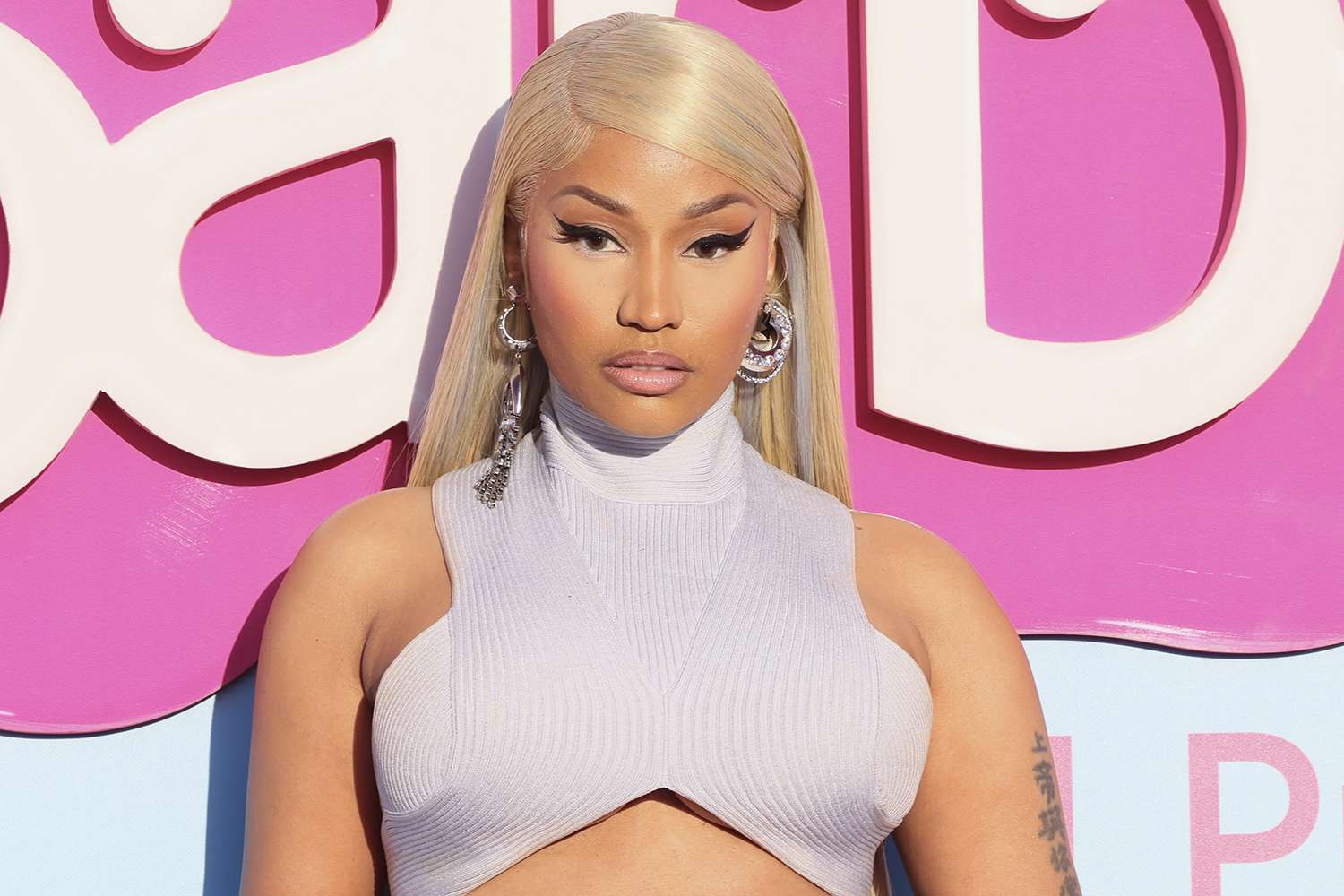 «Χαμός» στο «Χ» με την Nicki Minaj – Αποκάλεσε σε συναυλία της… «καλή της φίλη» την πριγκίπισσα Νταϊάνα