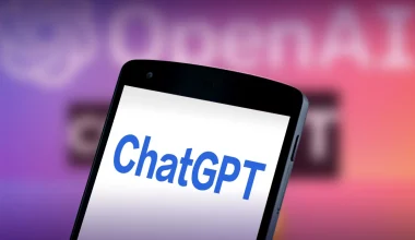 «Έπεσε» το ChatGPT – «Διερευνούμε το ζήτημα» λέει η εταιρεία