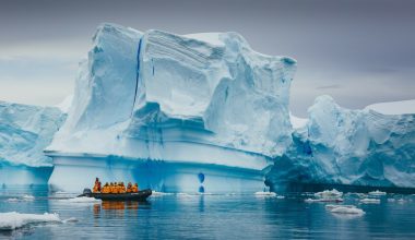Γροιλανδία: Εντοπίστηκε «γιγάντιος» ιός που επηρεάζει το λιώσιμο των πάγων