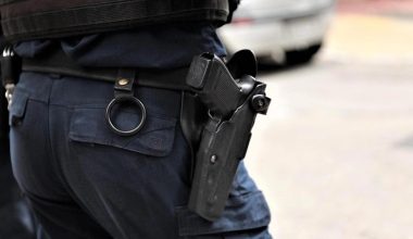 Λαμία: Ρομά έκλεψαν υπηρεσιακό όπλο αστυνομικού