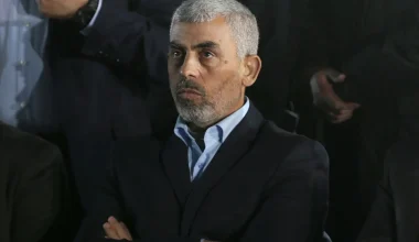 Ηγέτης Χαμάς: «Παραδίδουμε τα όπλα μόνο με μόνιμη κατάπαυση πυρός»