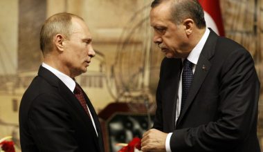 Προειδοποίηση Β.Πούτιν σε Ρ.Τ.Ερντογάν: «Πρόσεχε όταν παίρνεις δάνεια από την Δύση»