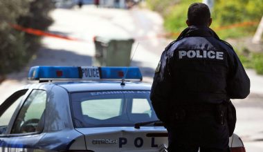 «Ασυνόδευτοι ανήλικοι» πωλούσαν ναρκωτικά στο κέντρο της Αθήνας