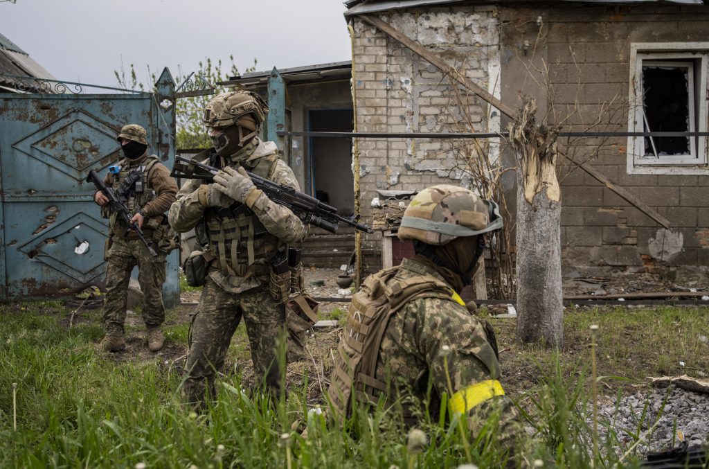 Οι Ουκρανοί επιχειρούν να ανακαταλάβουν το Γκλουμποκόγιε στο Χάρκοβο