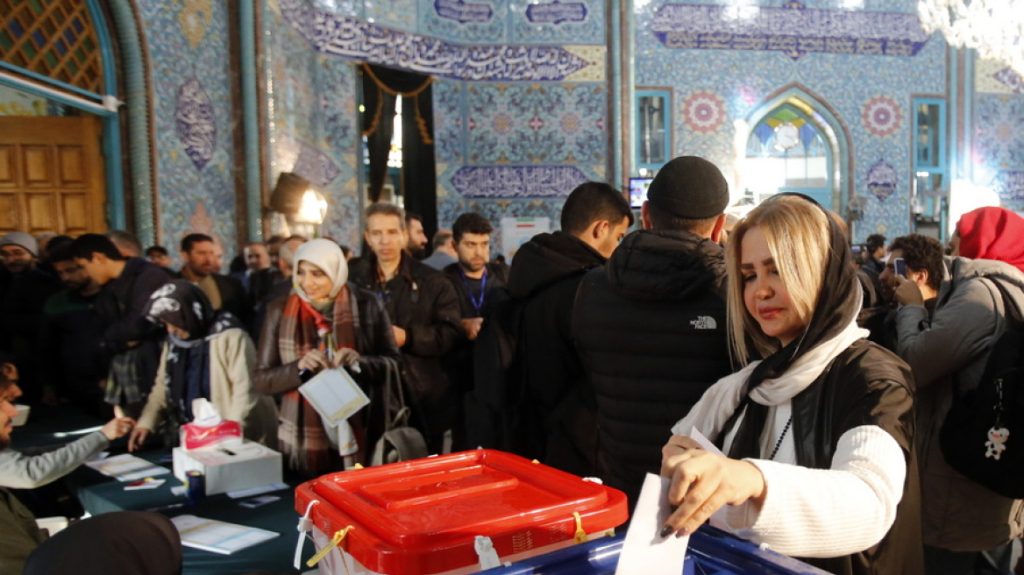 Ιράν: Έξι υποψήφιοι στις προεδρικές εκλογές της 28ης Ιουνίου για τον διάδοχο του Ε.Ραϊσί