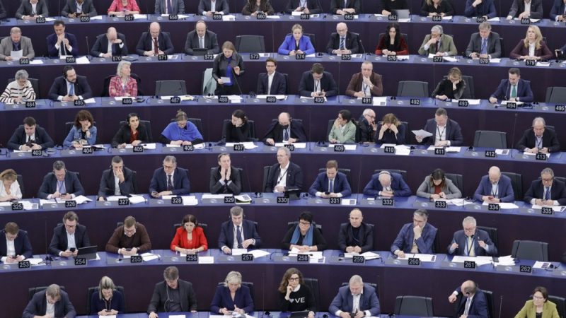 Ευρωεκλογές 2024: Ποιοι έχασαν την έδρα τους στην Ευρωβουλή