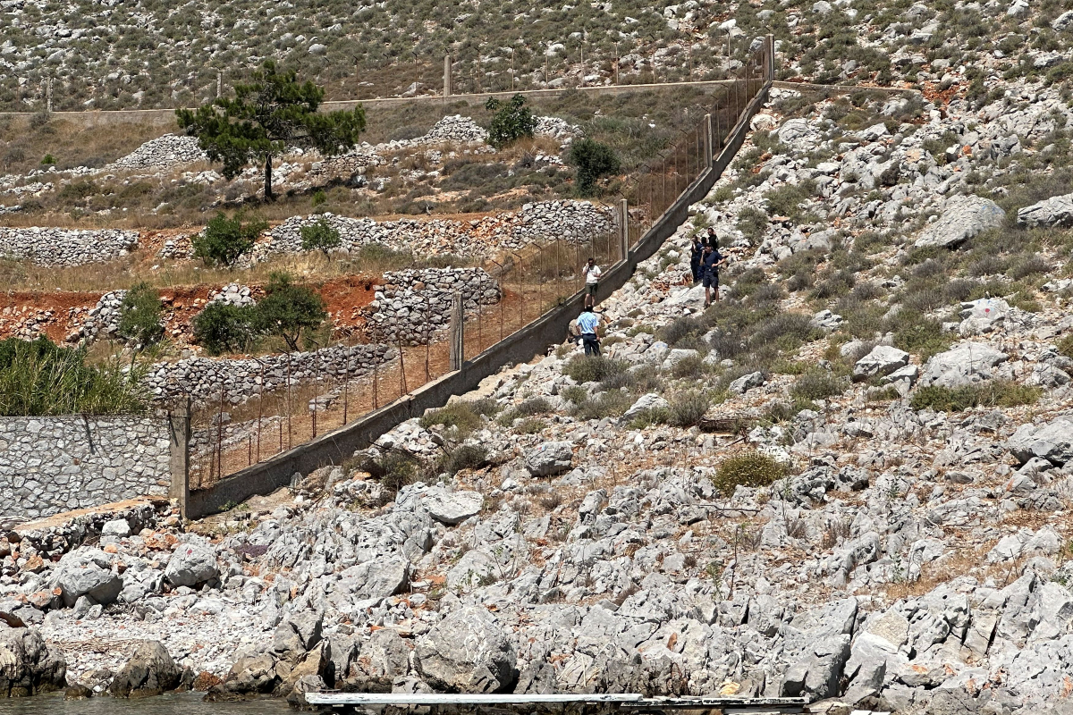 Σύμη: Η ΕΛ.ΑΣ. διαψεύδει ότι είχε στην κατοχή της το βίντεο για τον Μ.Μόσλεϊ