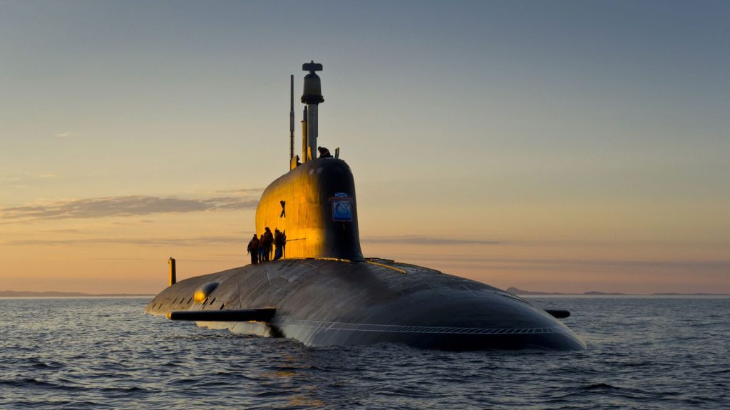 Ασκήσεις εκτόξευσης πυραύλων από πιο σύγχρονο ρωσικό υποβρύχιο 600 χλμ. από τις αμερικανικές ακτές