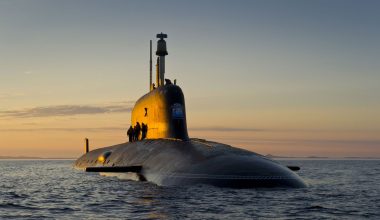 Ασκήσεις εκτόξευσης πυραύλων πραγματοποίησε το πιο σύγχρονο ρωσικό υποβρύχιο 600 χλμ. από τις αμερικανικές ακτές