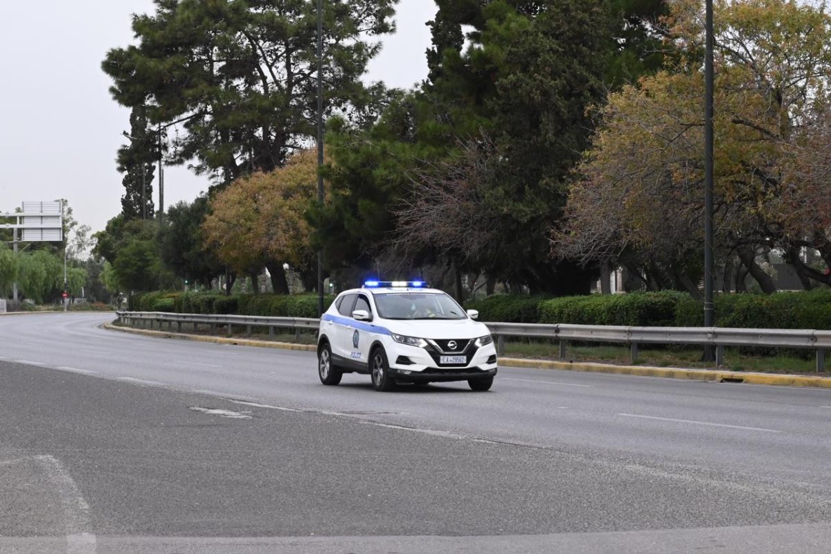 Προσωρινές κυκλοφοριακές ρυθμίσεις μέχρι τις 30 Ιουνίου στη λεωφόρο Ποσειδώνος – Τι θα ισχύσει