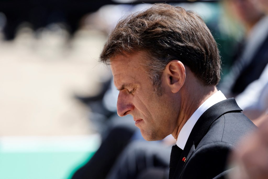 Γαλλία: Καταποντίζεται το κόμμα του Ε.Μακρόν – Δεν καταφέρνει να κρατήσει ούτε την δεύτερη θέση – Με διαφορά πρώτη η Μ.Λεπέν