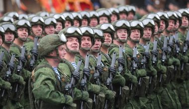 Β.Πούτιν: «Στους 700.000 οι στρατιώτες στον χώρο της ειδικής στρατιωτικής επιχείρησης στην ανατολική Ουκρανία»