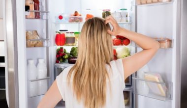 Διακοπή ρεύματος: Ποια τρόφιμα ψυγείου πρέπει να πετάμε μετά από λίγες ώρες και ποια αντέχουν περισσότερο