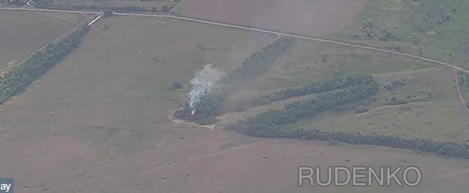 Ο ρωσικός στρατός κατέστρεψε αεροσκάφος των Ουκρανικών Ενόπλων Δυνάμεων κοντά στο Καλινόβε (βίντεο)