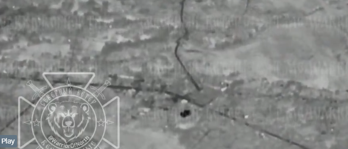 Το πυροβολικό της Ρωσίας κατέστρεψε ουκρανική αποθήκη πυρομαχικών στο Λύπτσι (βίντεο)