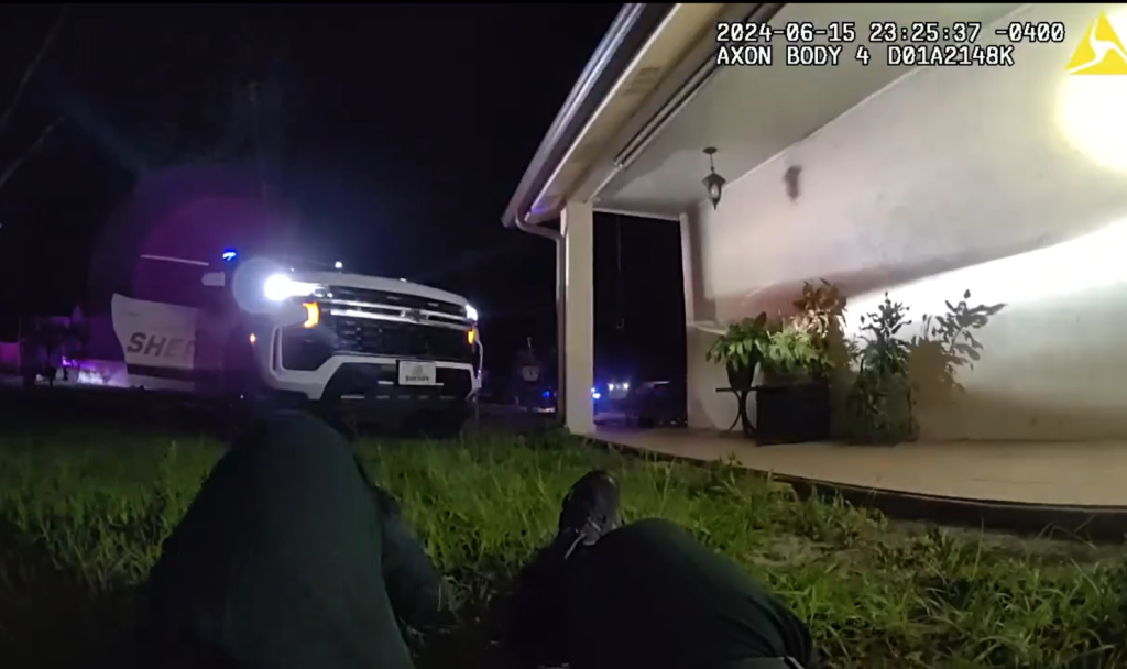 ΗΠΑ: 19χρονος ελληνικής καταγωγής στη Φλόριντα σκότωσε τους γονείς του – Τραυματίστηκε αστυνομικός (βίντεο)