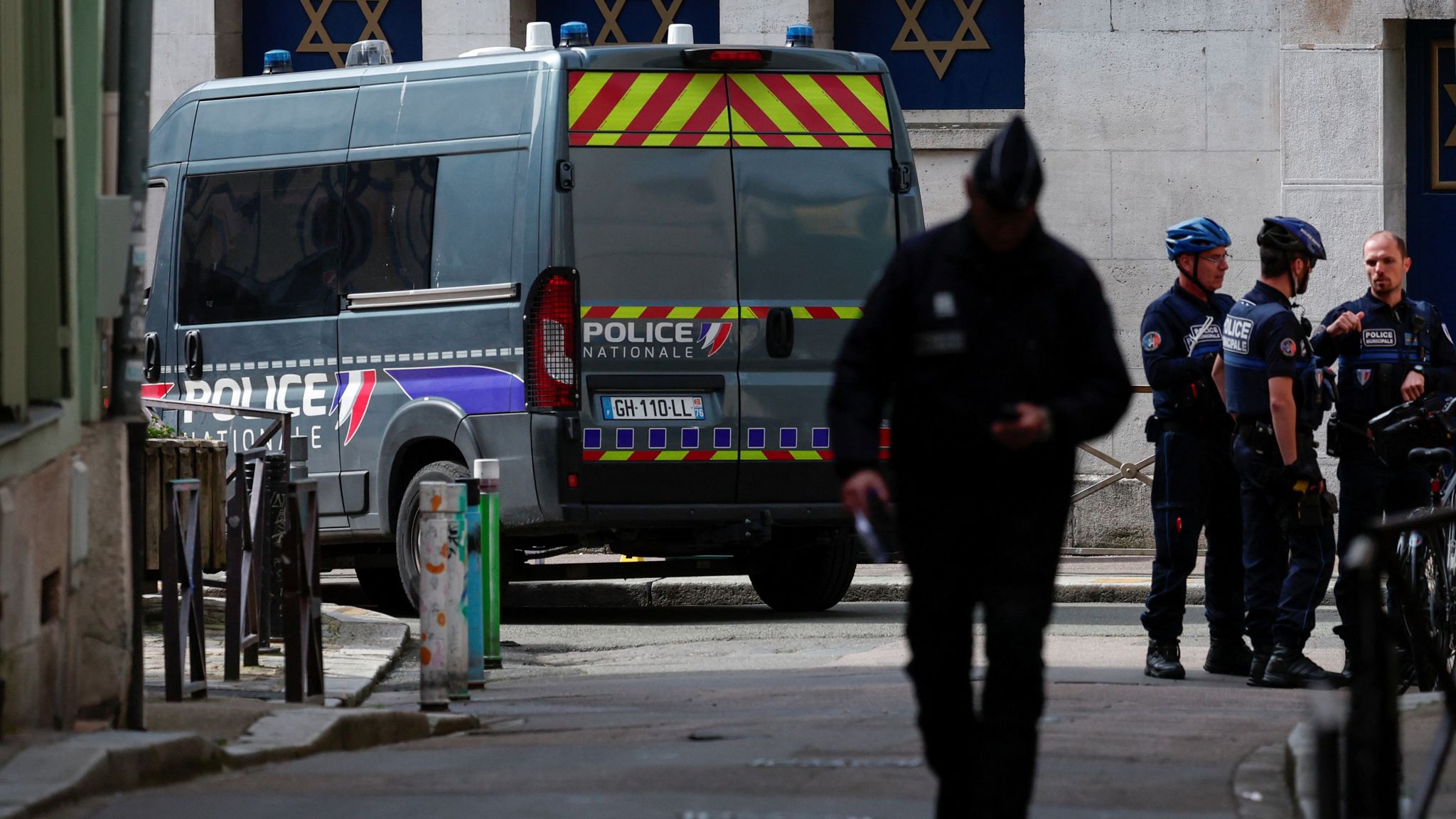 Παρίσι: Ομαδικός βιασμός 12χρονης Εβραίας από ανήλικους μουσουλμάνους