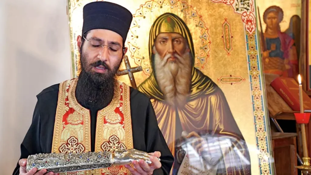 Κύπρος: Χειροπέδες στον Ηγούμενο της Μονής Αββακούμ για οικονομικές απάτες