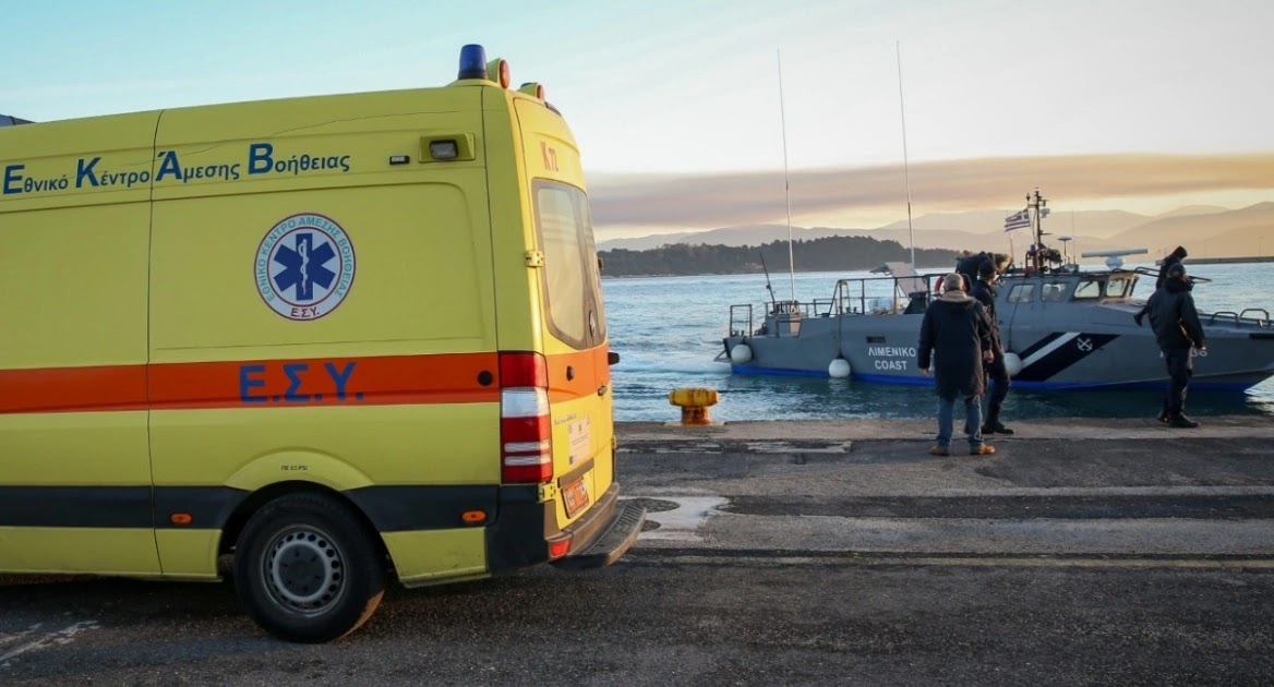 Γλυφάδα: Γυναίκα ανασύρθηκε χωρίς τις αισθήσεις της από τη θάλασσα του Αγίου Κοσμά