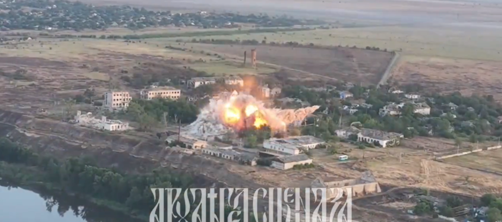 Χερσώνα: Τα αποτελέσματα όταν εντοπίστηκε κέντρο διοίκησης – Πλήρης καταστροφή (βίντεο)