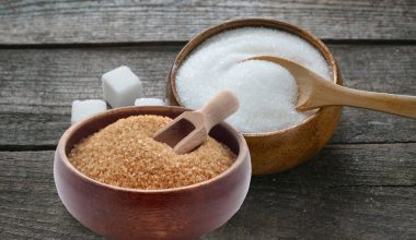 Λευκή και καστανή ζάχαρη: Ποια είναι ποιο υγιεινή – Διατροφική αξία και θερμίδες
