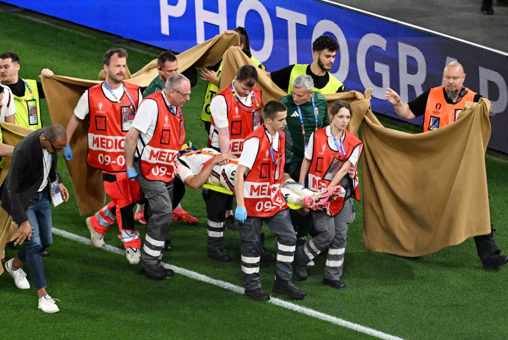 Euro 2024 – UEFA για τον τραυματισμό του Μ.Βάργκα: «Δεν υπήρξε καμία καθυστέρηση»